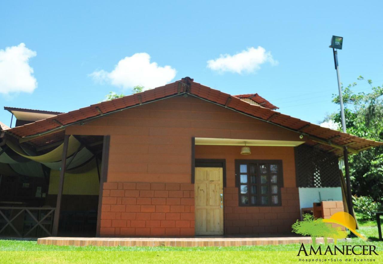 Hospedaje Amanecer Panzió Turrialba Kültér fotó